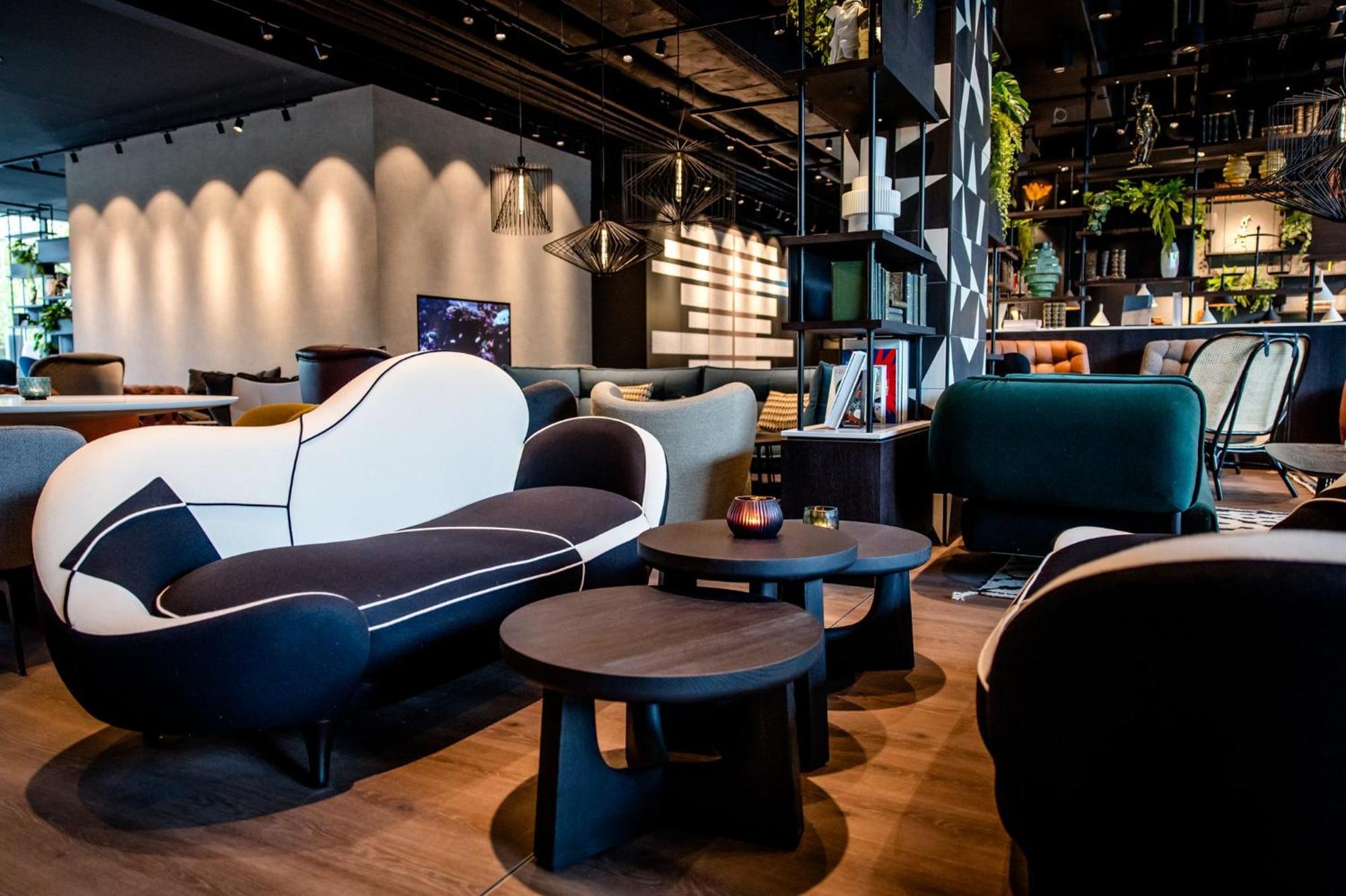 Motel One Karlsruhe Bagian luar foto