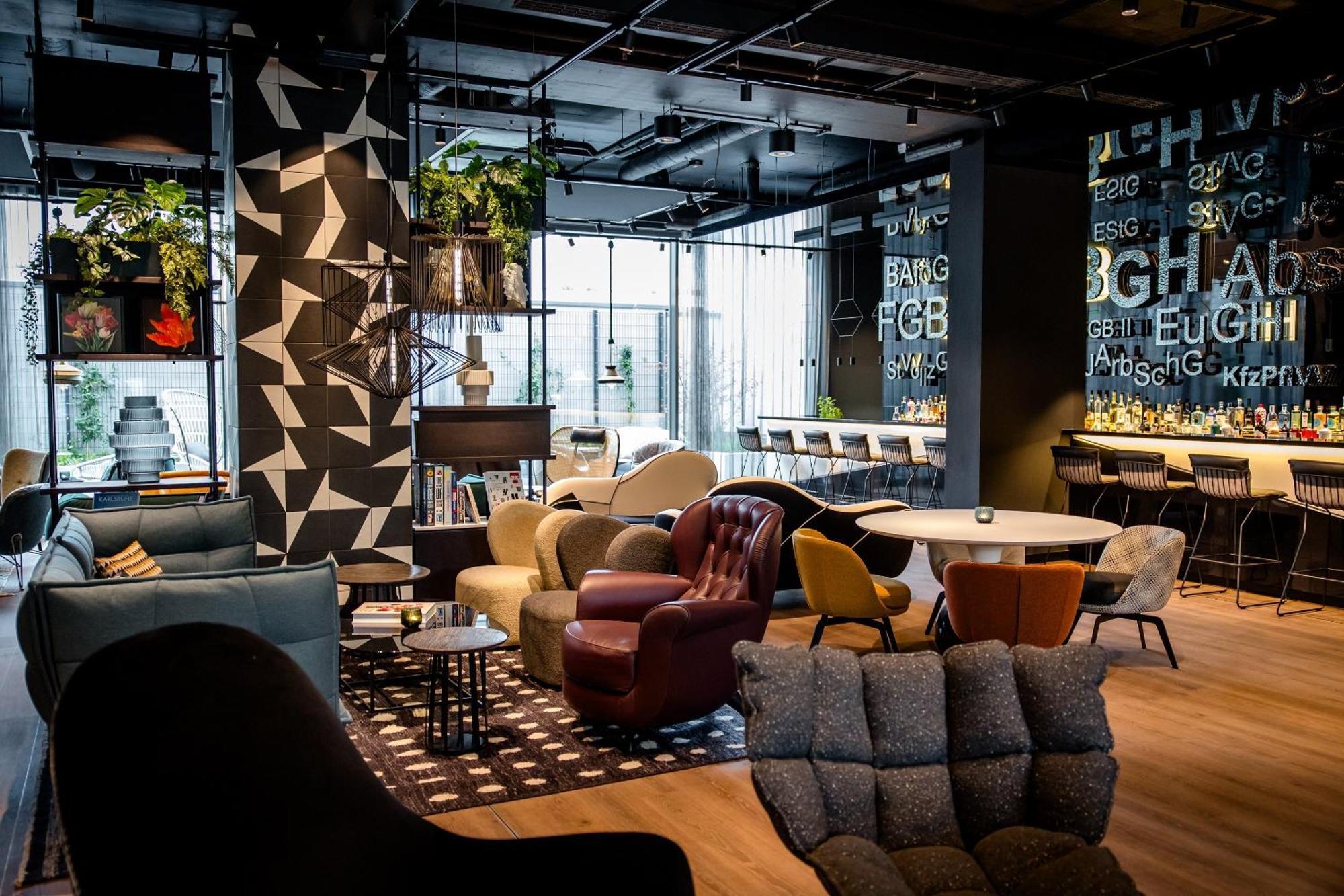 Motel One Karlsruhe Bagian luar foto